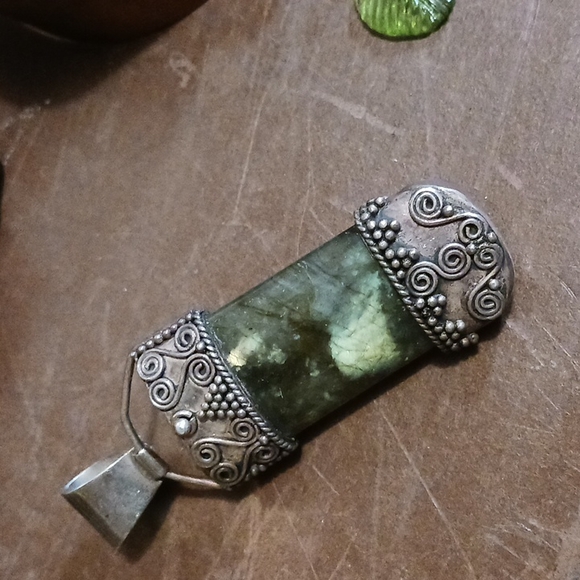 3 Amazing Jewelry pieces - Picture 6 of 11